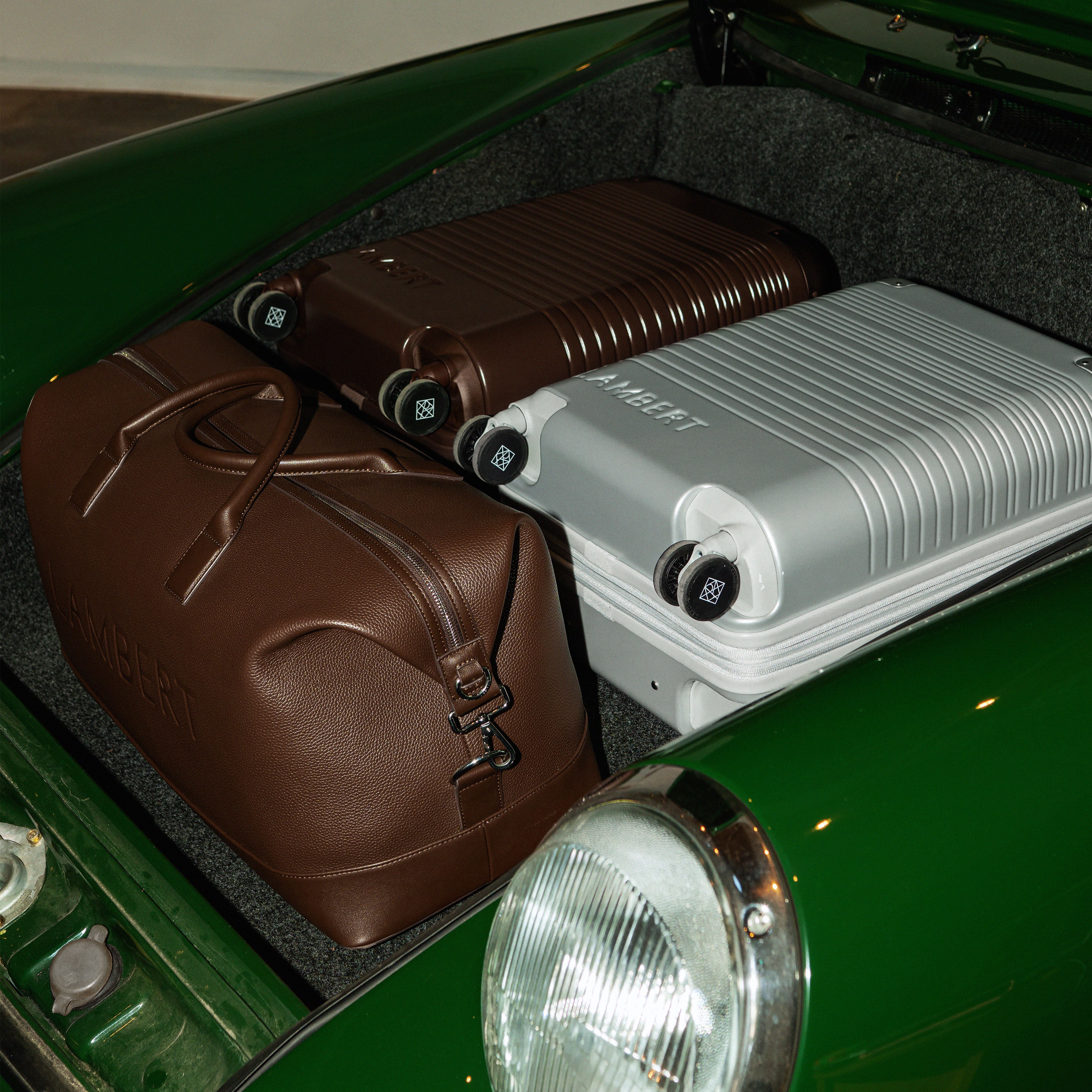 レゲエ Sweet And Nice Lambert Douglas & Wan The June – Chocolate Large Vegan Leather Travel Tote – Lambert