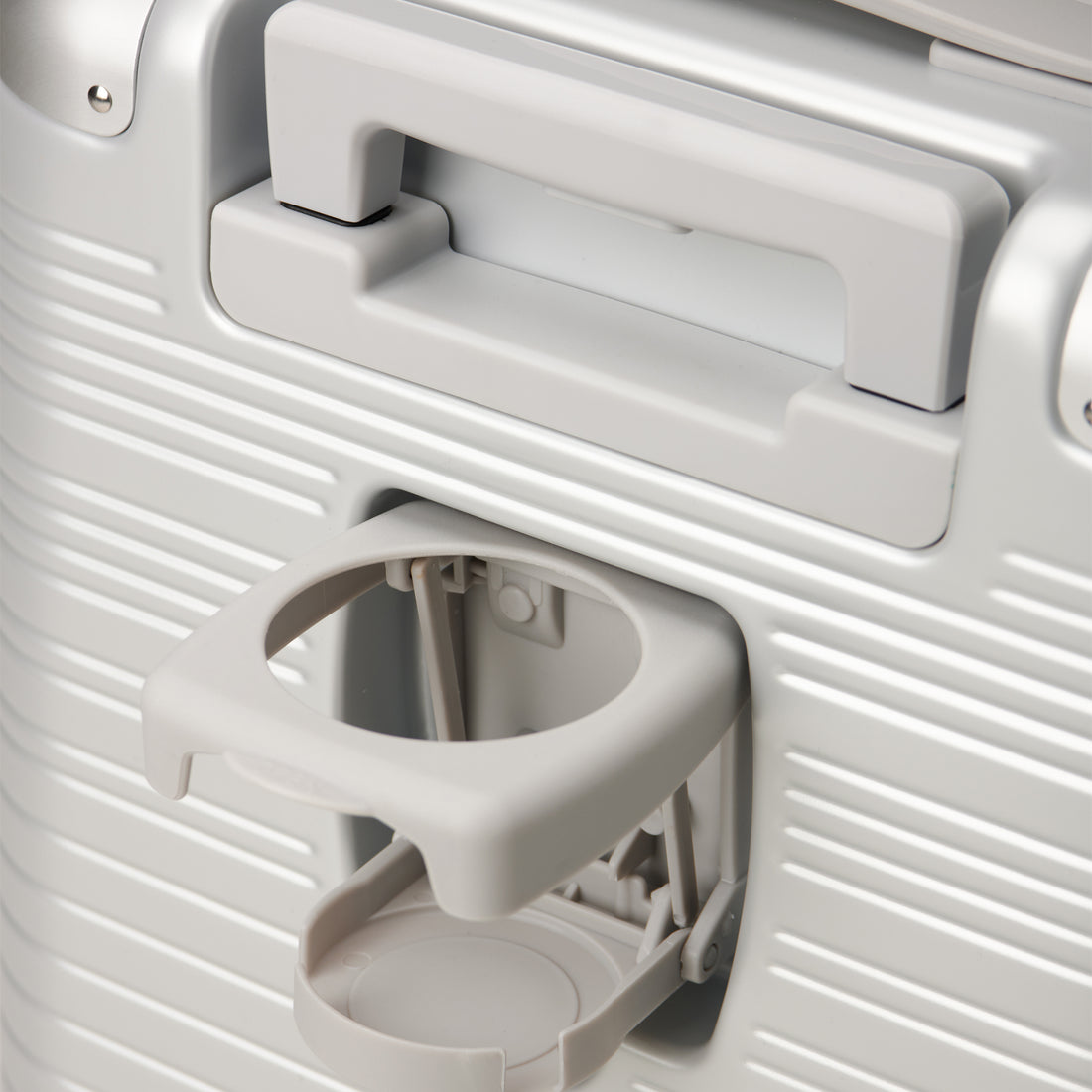 The Berlin – Silver Extendable Carry-On Suitcase