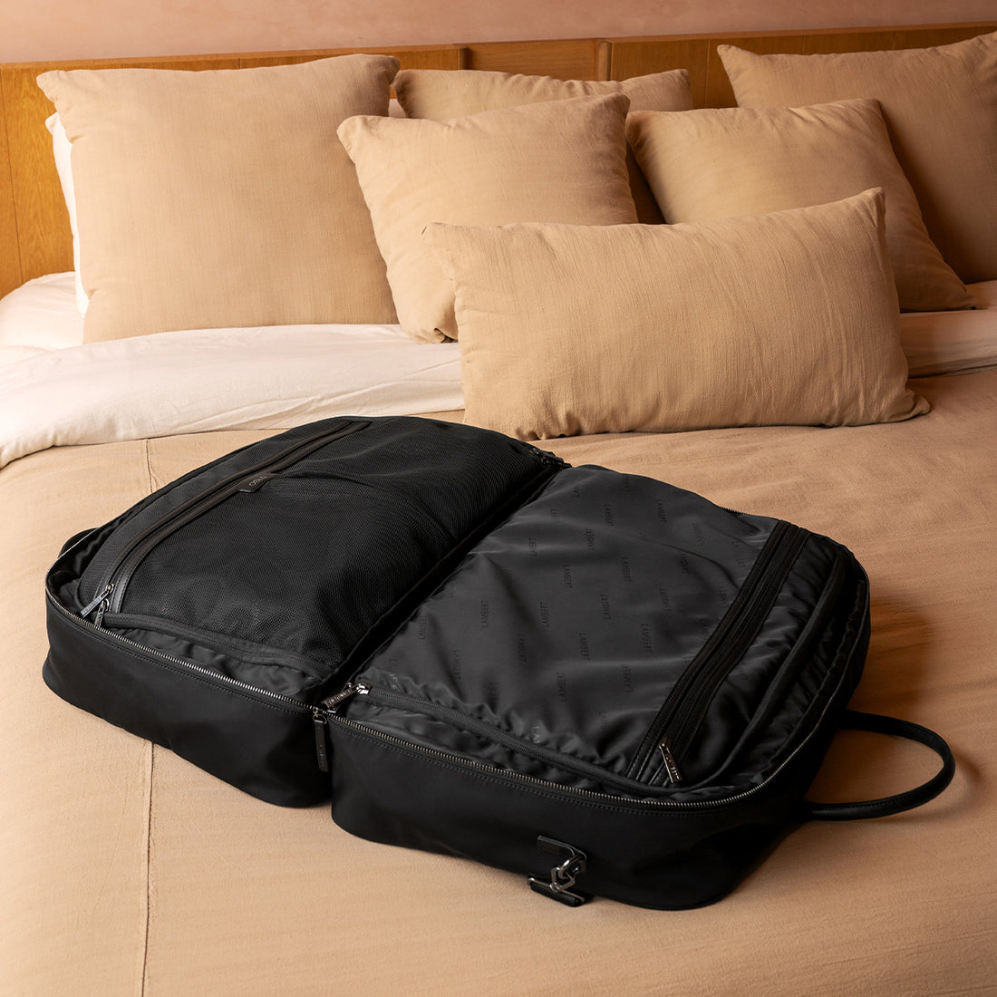 The Oslo – Black Recycled Nylon Travel Weekender Bag