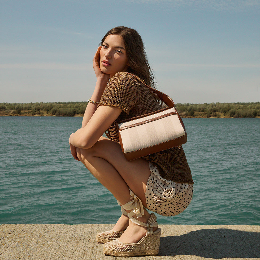 The Shania – Hazelnut Reversible Handbag
