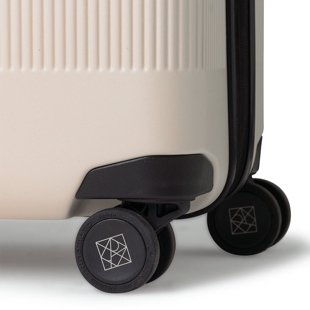 The Tokyo -  Oystermix Medium Check-In Suitcase