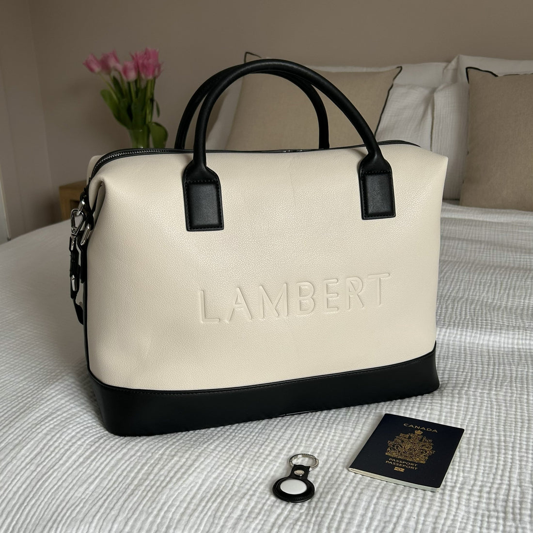 The Mae - Small Oyster Vegan Leather Travel Bag